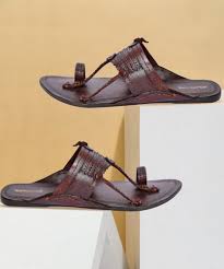 You are currently viewing KOLHAPURI CHAPPAL CONTROVERSY